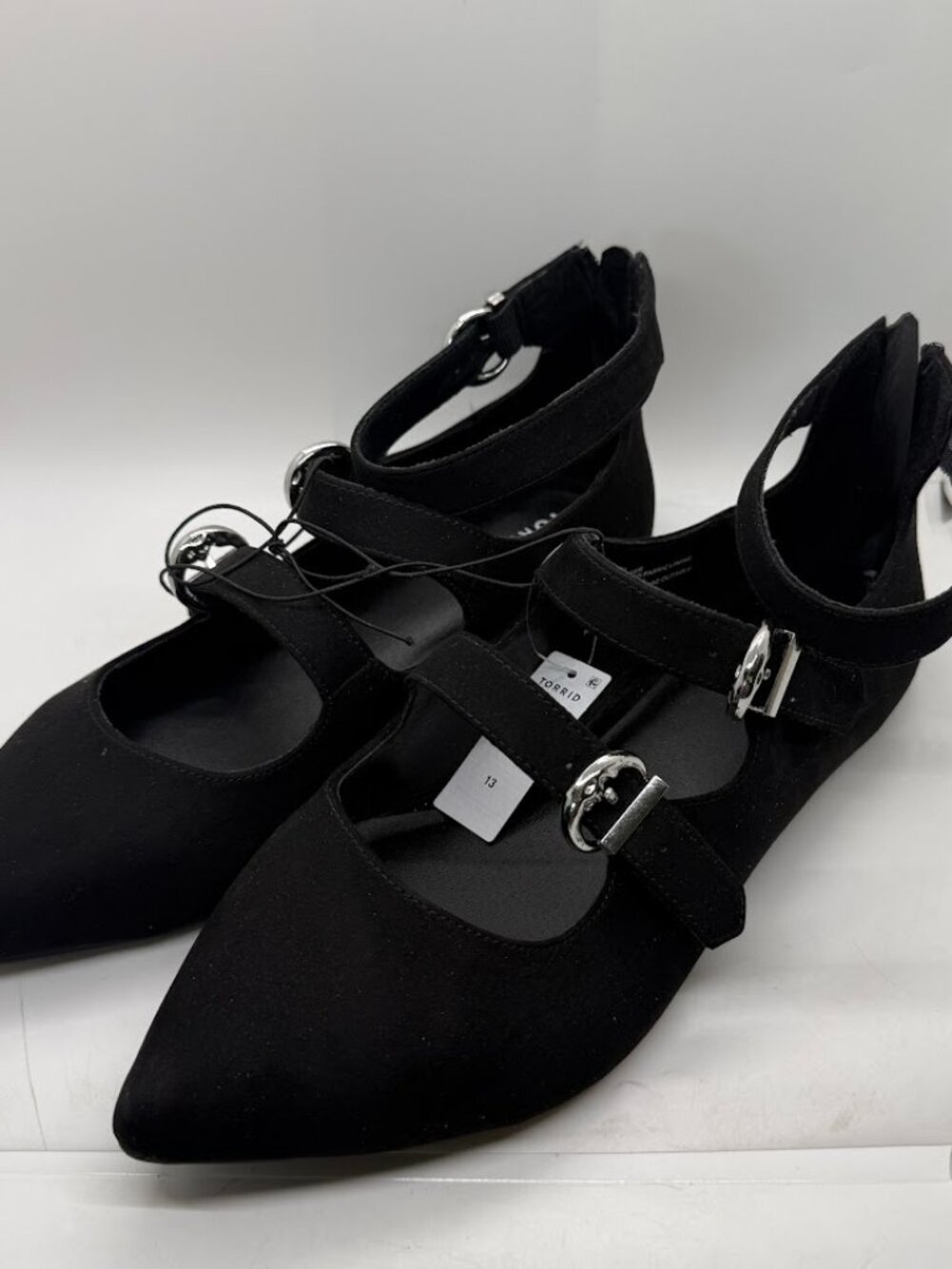 Torrid Black Pointed Toe Flat Shoes Buckles Zip Back Women’s Sz. 13WW NWT